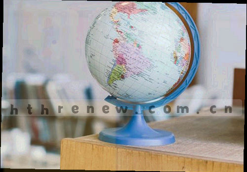 平板屏幕线框图，显示赛事详情页，第二栏标记红黄牌